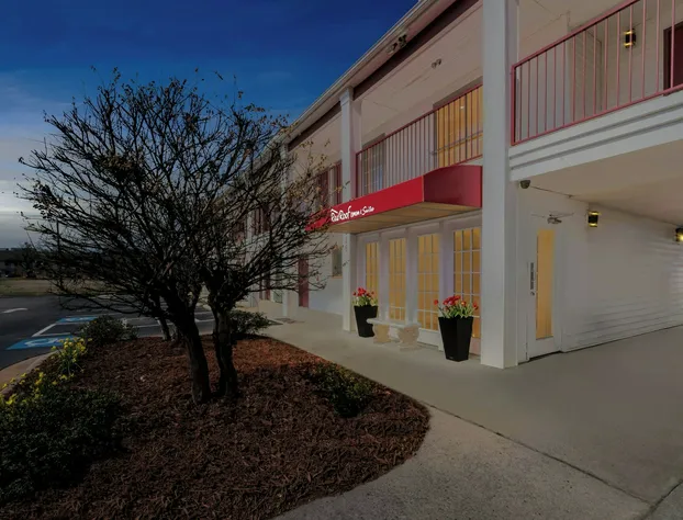 Red Roof Inn & Suites Wilson hotel detail image 1