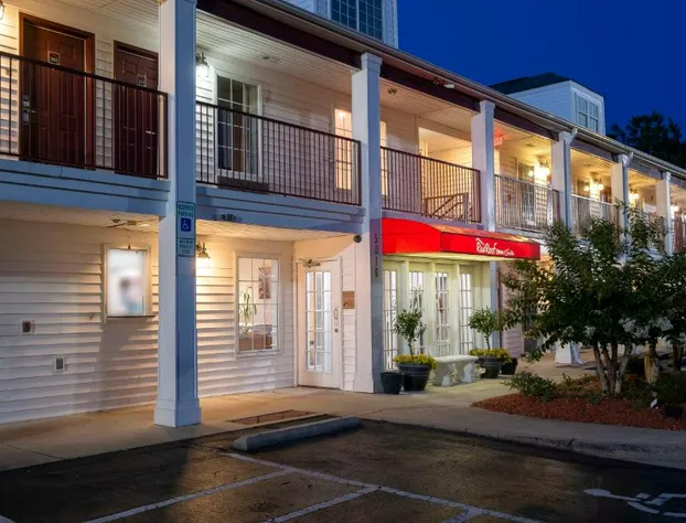 Red Roof Inn & Suites Wilson hotel detail image 2