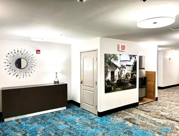 La Quinta Inn & Suites by Wyndham Pharr North McAllen hotel detail image 4