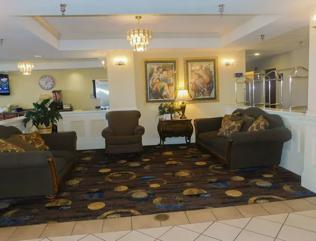 Days Inn & Suites by Wyndham Pocahontas hotel detail image 3