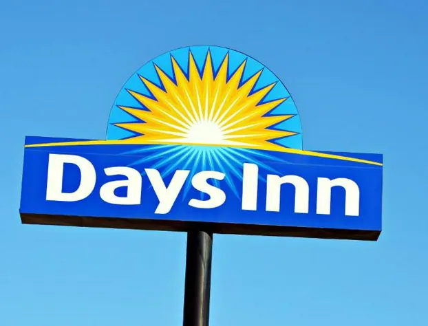 Days Inn by Wyndham McAllen hotel detail image 1