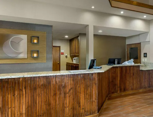 Comfort Inn Marshall Station hotel detail image 4