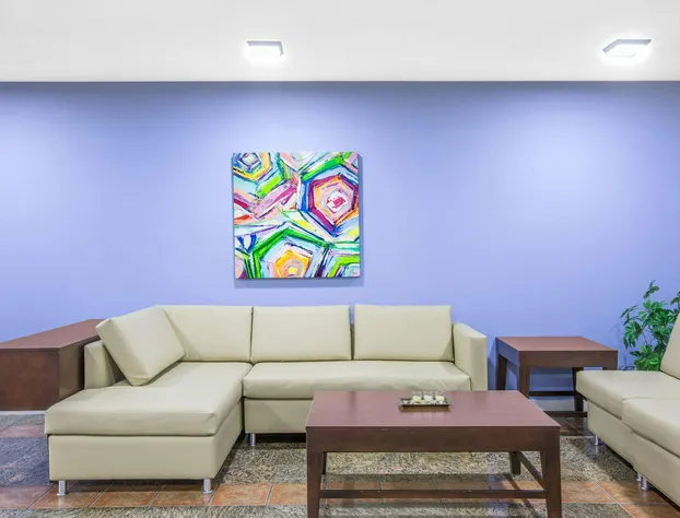 Super 8 by Wyndham Brinkley hotel detail image 2