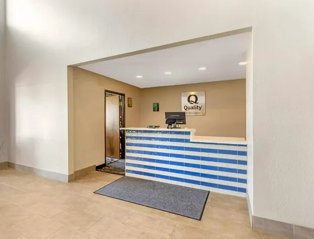 Quality Inn Chesterton near Indiana Dunes National Park I-94 hotel detail image 4