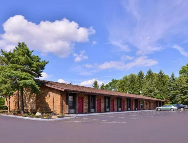 Americas Best Value Inn Alliance hotel detail image 2