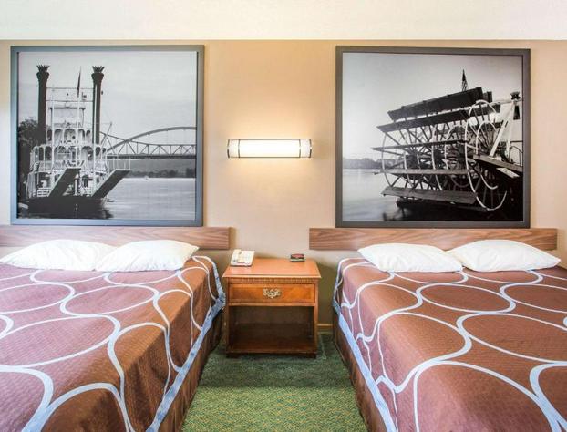 Super 8 Prairie Du Chien hotel detail image 2