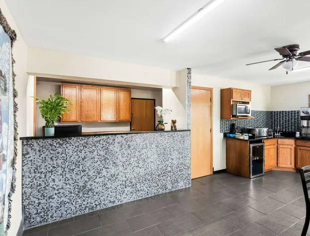 SureStay Hotel by Best Western Manchester hotel detail image 2