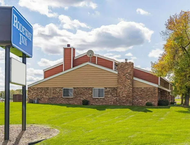 Rodeway Inn Saint Joseph hotel detail image 1