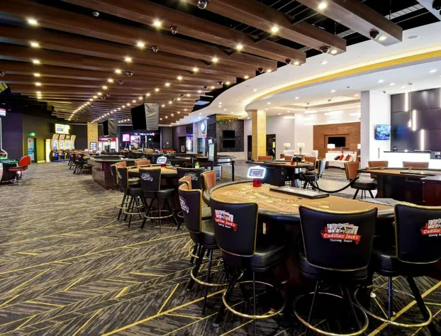 DoubleTree by Hilton Deadwood at Cadillac Jack's hotel detail image 1