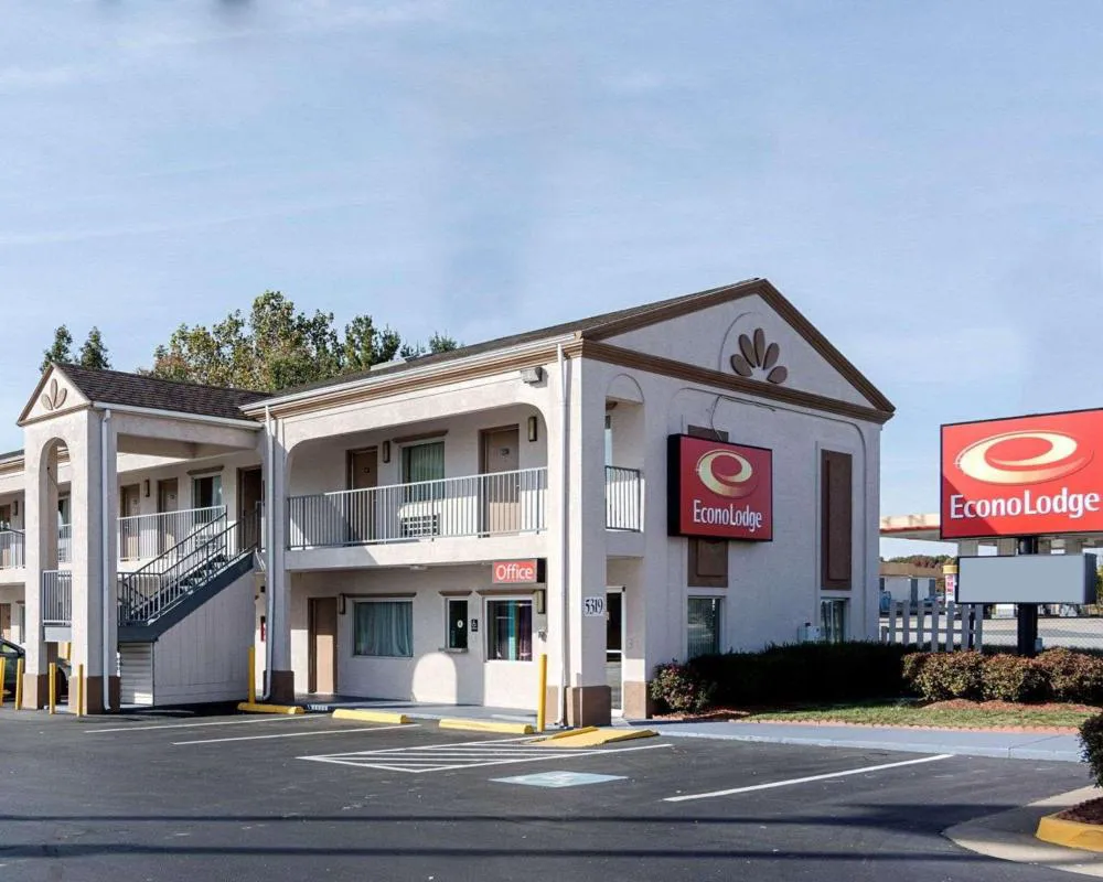 Econo Lodge Fredericksburg near I-95 hotel hero