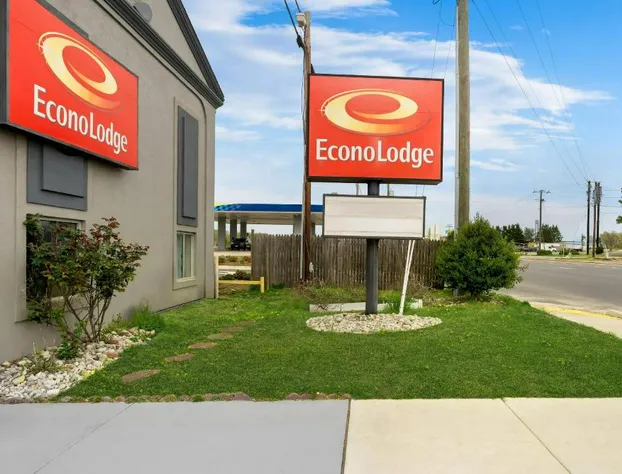 Econo Lodge Fredericksburg near I-95 hotel detail image 1