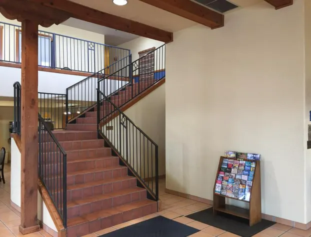 Days Inn & Suites by Wyndham Lordsburg hotel detail image 3