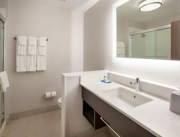 Holiday Inn Express & Suites Maryville by IHG hotel detail image 3