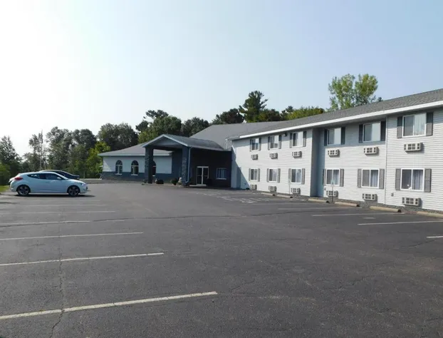 Northwoods Best Inn - Chetek hotel detail image 1