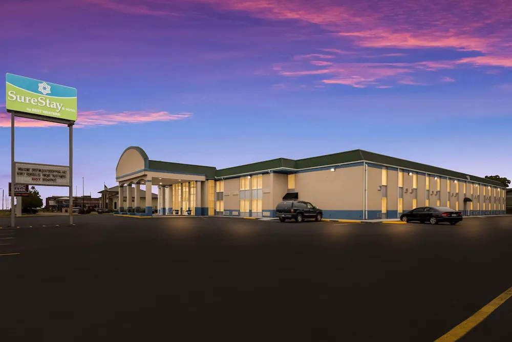 SureStay Hotel by Best Western Duncan hotel hero