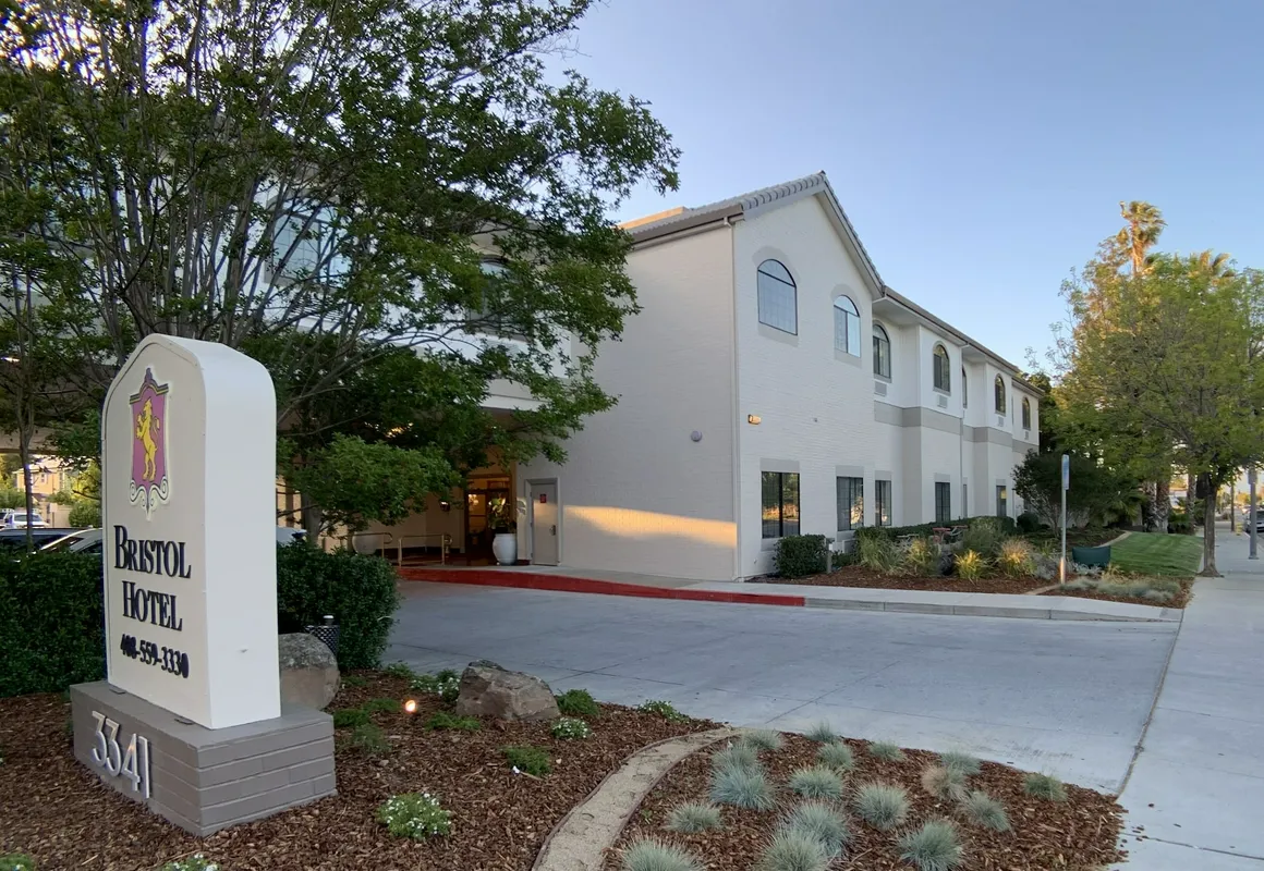 Bristol Hotel, Boutique Collection hotel hero