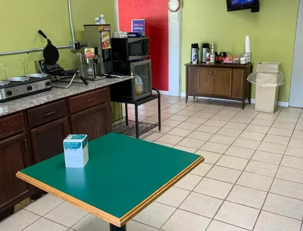 AmeriVu Inn & Suites - Gilbertsville hotel detail image 3