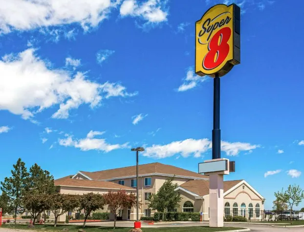 Super 8 by Wyndham Heyburn/Burley Area hotel detail image 1