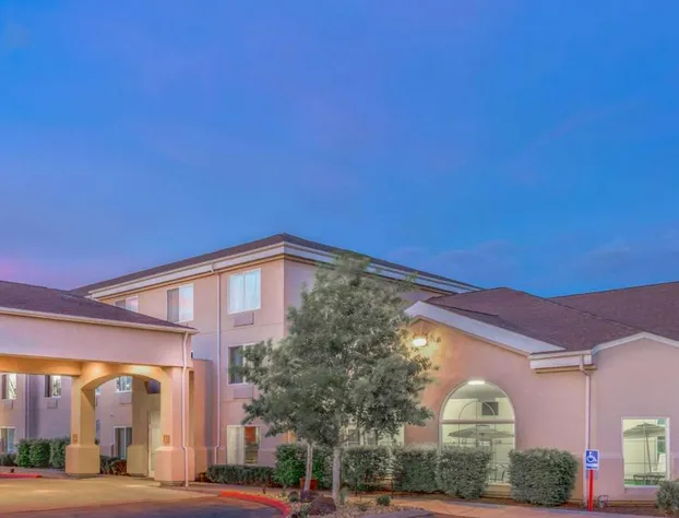 Super 8 by Wyndham Heyburn/Burley Area hotel detail image 2