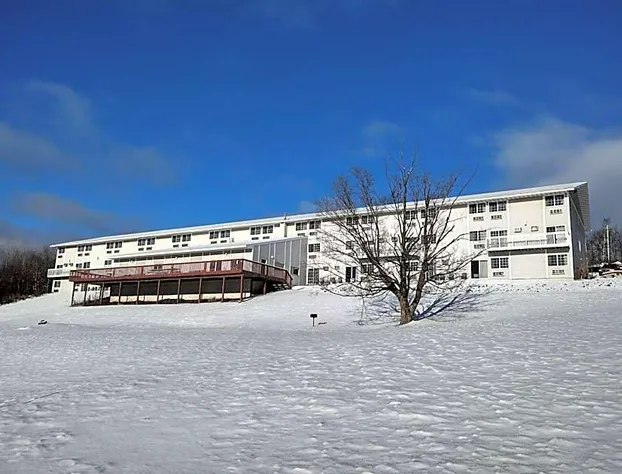 Baymont by Wyndham Duluth hotel detail image 2