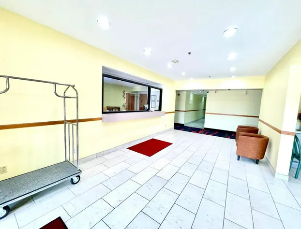 Hunter Lodge hotel detail image 2