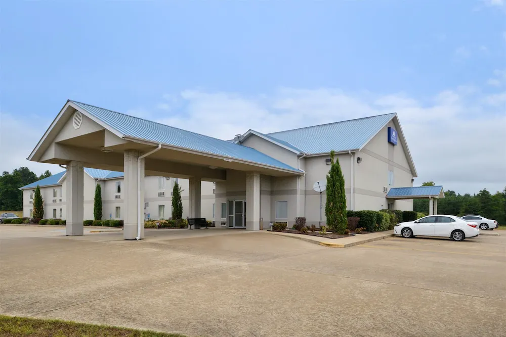 Americas Best Value Inn Smackover hotel hero