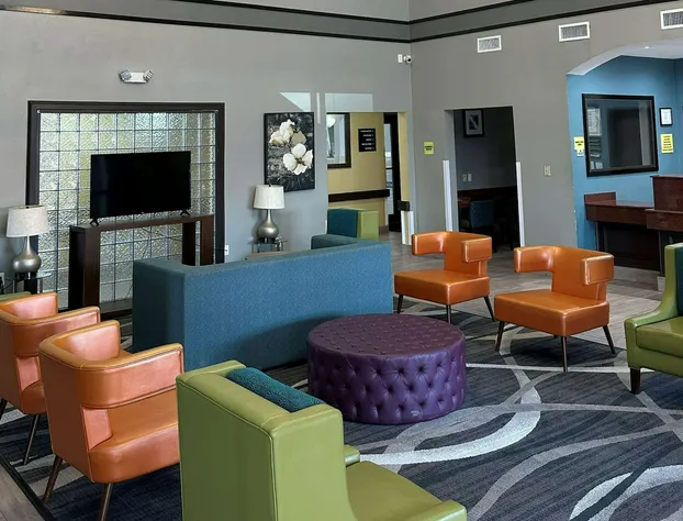 Super 8 by Wyndham Port Arthur/Nederland Area hotel detail image 2