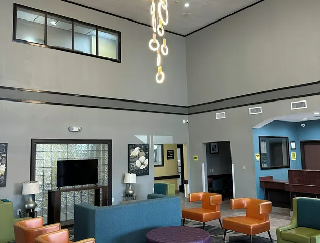 Super 8 by Wyndham Port Arthur/Nederland Area hotel detail image 2