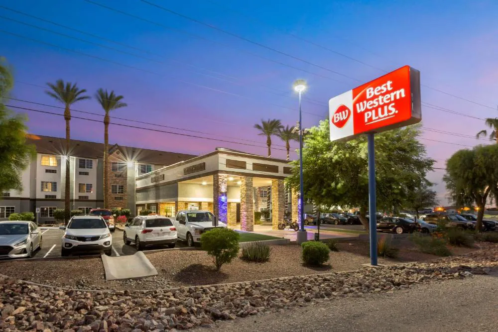 Best Western Plus Yuma Foothills Inn & Suites hotel hero