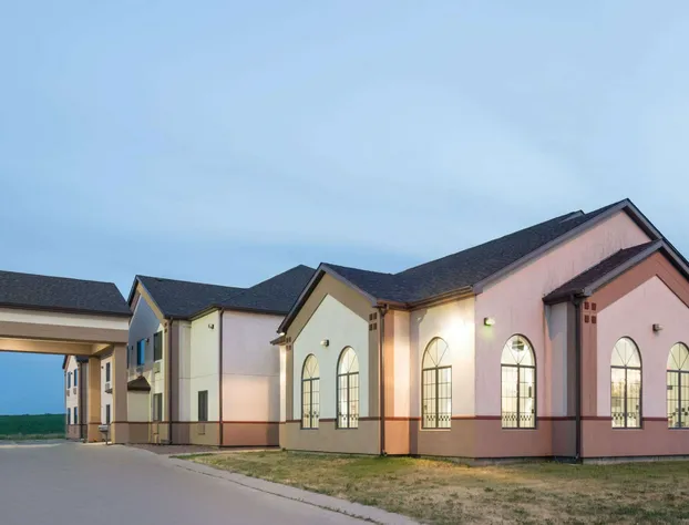 Super 8 by Wyndham Sisseton hotel detail image 1