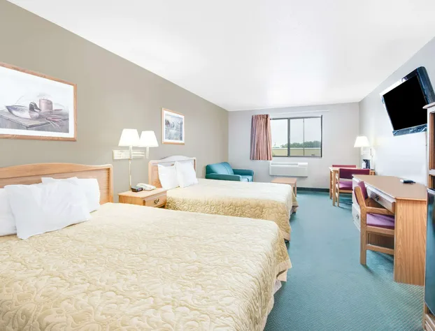 Super 8 by Wyndham Sisseton hotel detail image 3