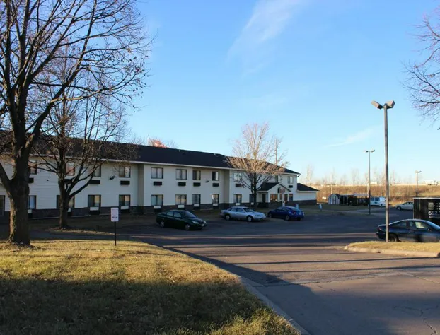 Coratel Inn and Suites Maple Grove hotel detail image 2