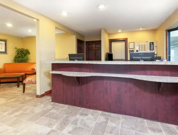 Days Inn by Wyndham Maumee/Toledo hotel detail image 1