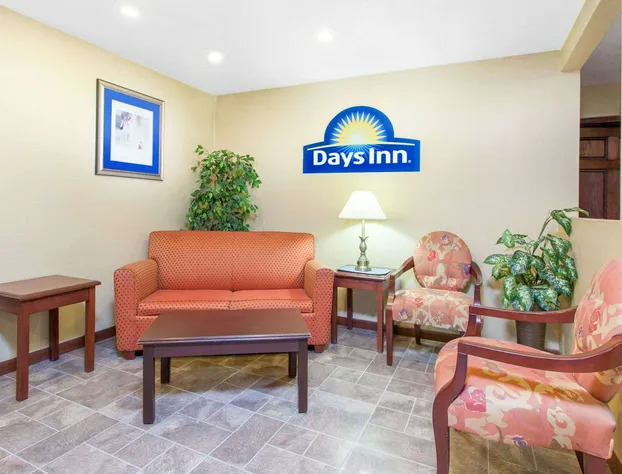 Days Inn by Wyndham Maumee/Toledo hotel detail image 2