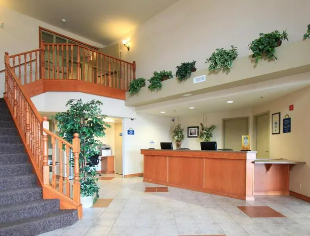 Days Inn & Suites by Wyndham Thompson hotel detail image 4