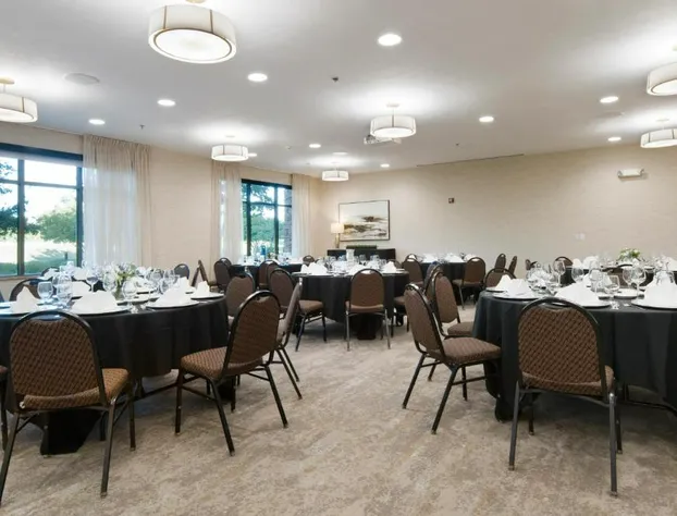 Clubhouse Hotel Suites Sioux Falls hotel detail image 3