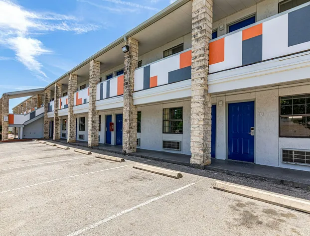 Motel 6 Georgetown, TX hotel detail image 4