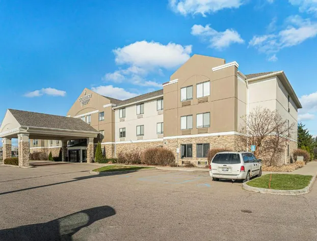 Country Inn & Suites by Radisson, South Haven, MI hotel detail image 3