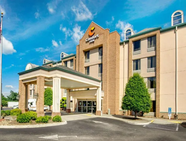 Comfort Inn Airport hotel detail image 1