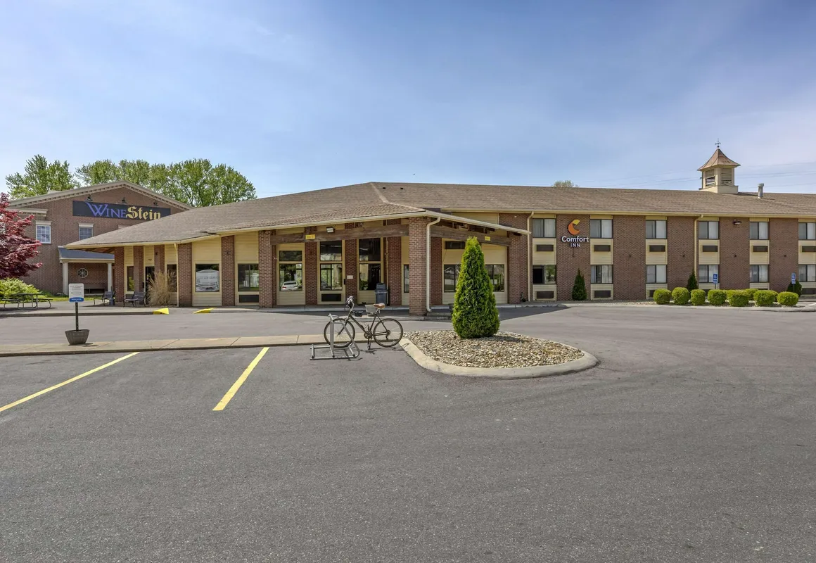 Comfort Inn Mount Vernon Downtown hotel hero