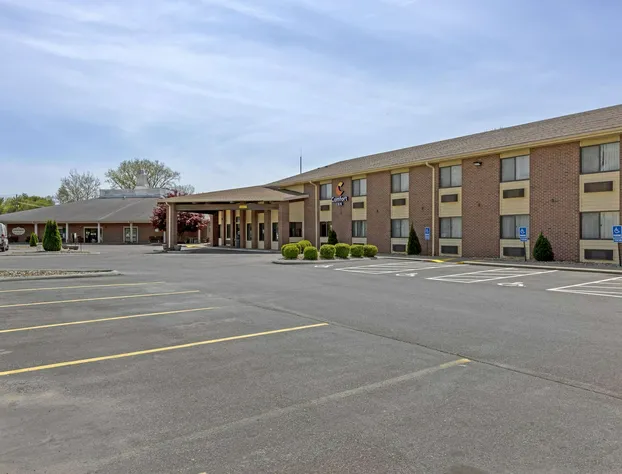 Comfort Inn Mount Vernon Downtown hotel detail image 2