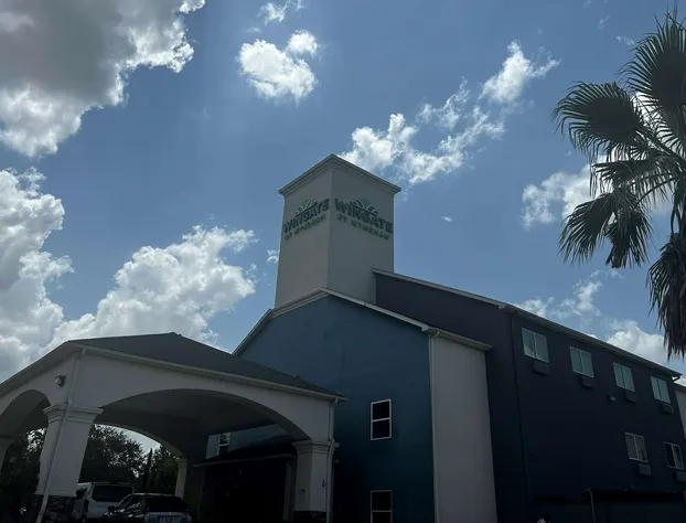 Wingate by Wyndham Humble/Houston Intercontinental Airport hotel detail image 4