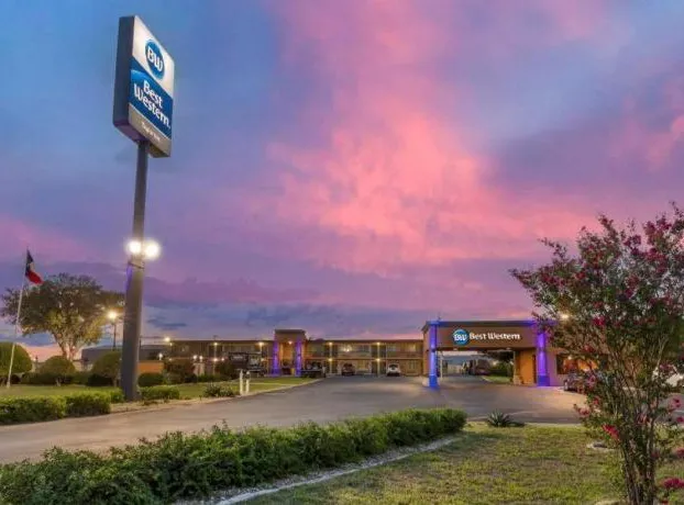 Best Western Taylor Inn hotel detail image 1