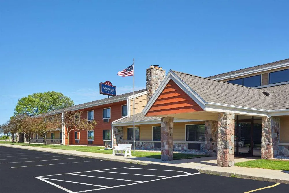 AmericInn by Wyndham Elkhorn Near Lake Geneva hotel hero