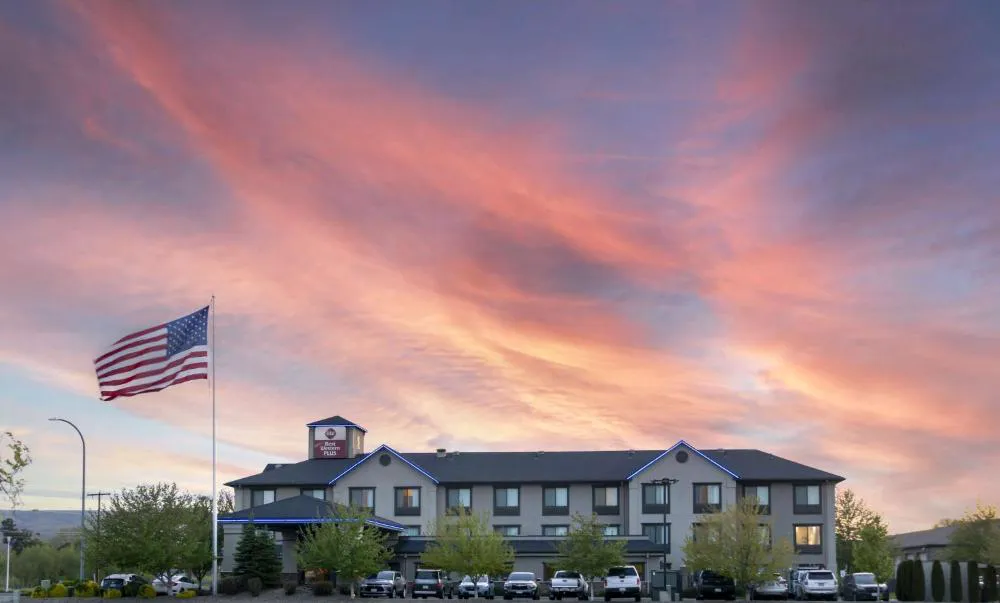 Best Western Plus Ellensburg Hotel hotel hero