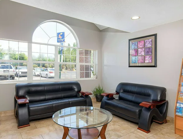 Microtel Inn & Suites by Wyndham Cordova Memphis I-40 East hotel detail image 3