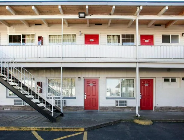 OYO Hotel Kalama hotel detail image 1