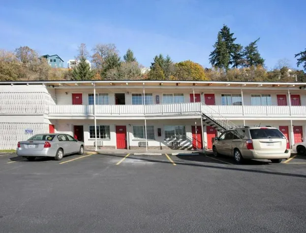 OYO Hotel Kalama hotel detail image 3