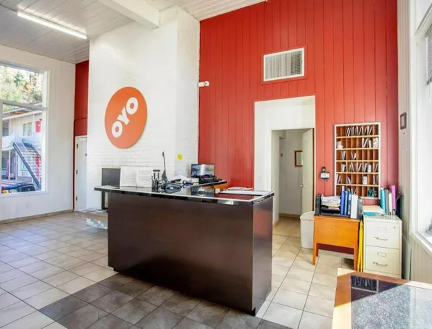 OYO Hotel Kalama hotel detail image 4