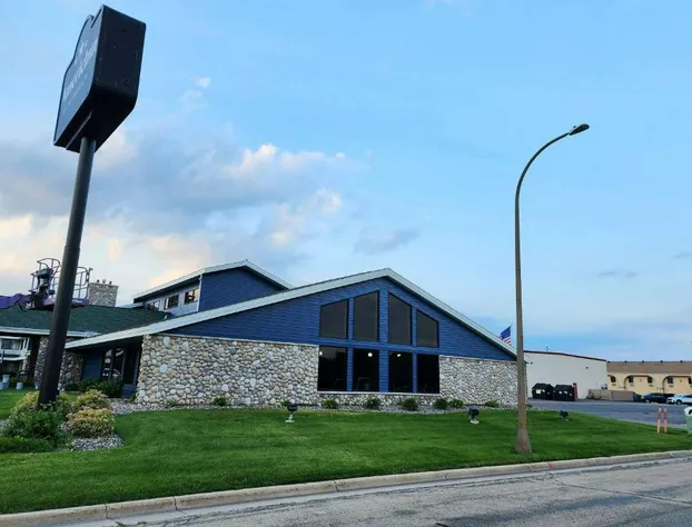 AmericInn by Wyndham Austin hotel detail image 4